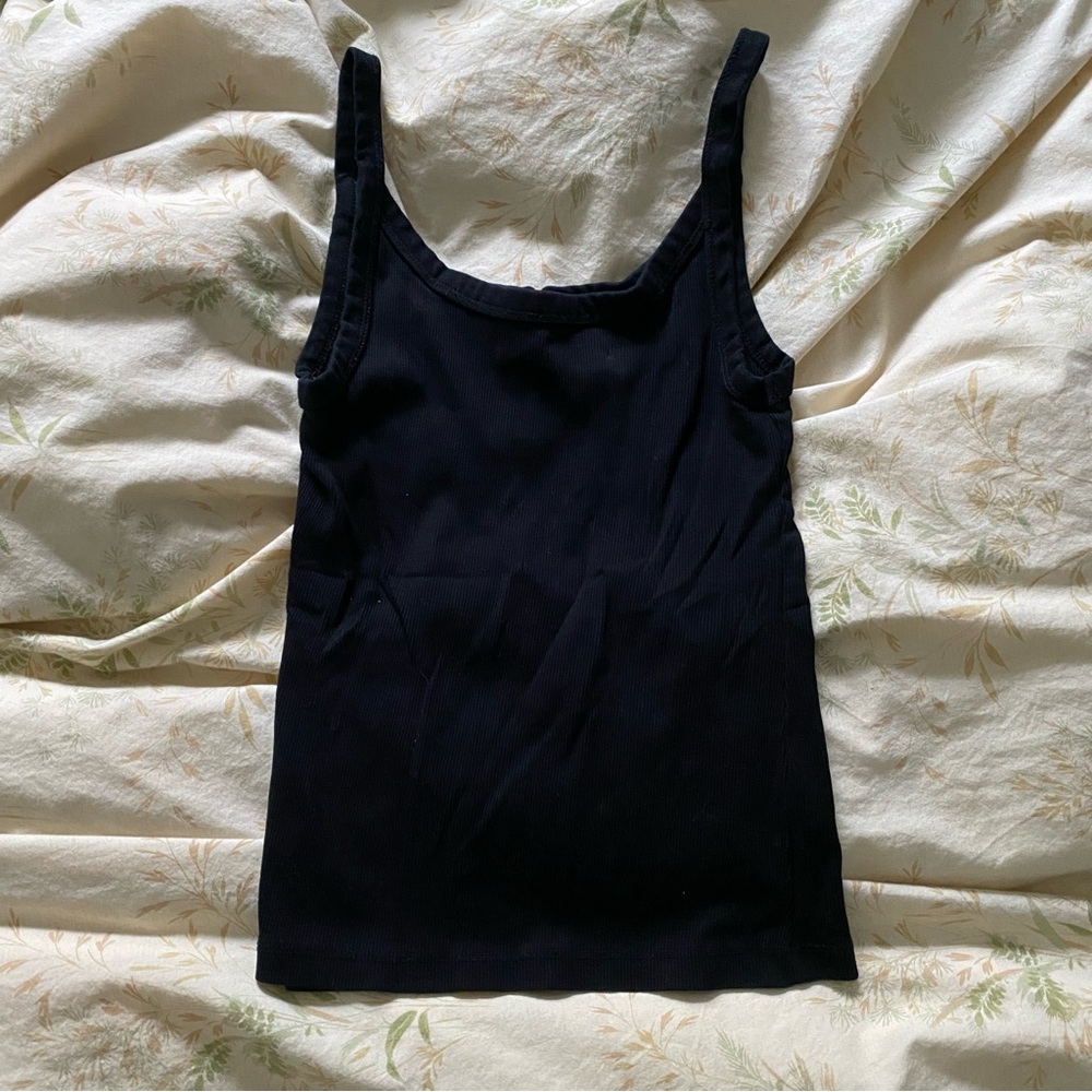 Black Tank
